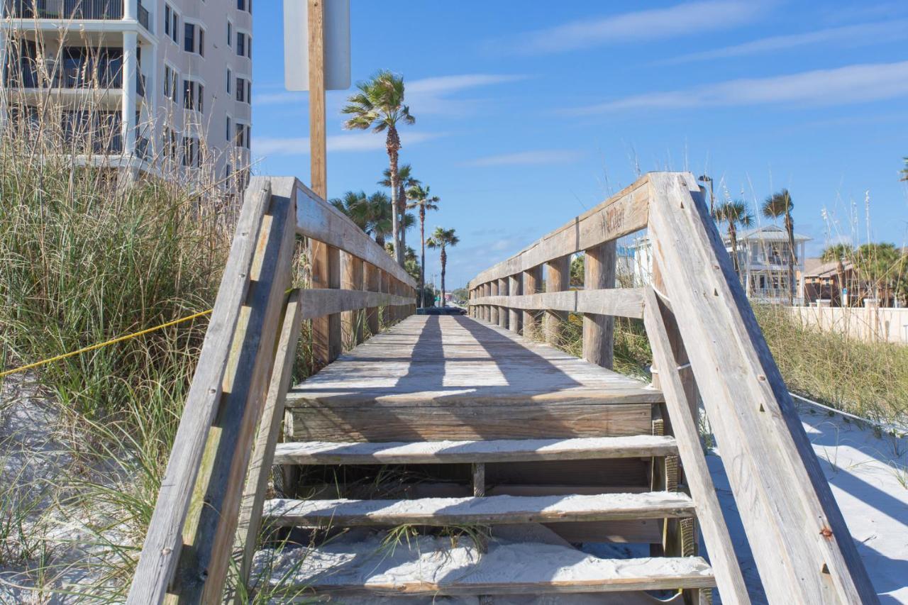 Central & Comfortable Home Walk To The Beach! Jacksonville Beach Buitenkant foto